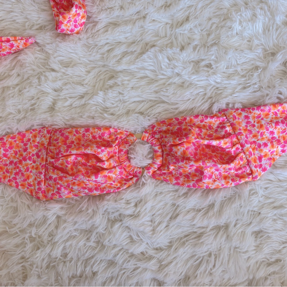 Kulani Kinis bikini set